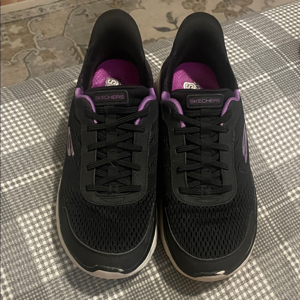 Skechers Women's Black Sneakers with Purple Highlights